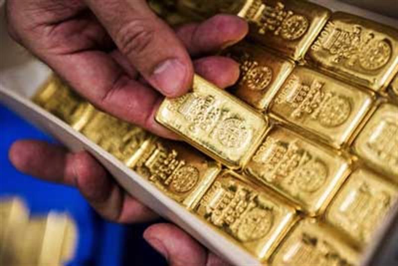 خطر سقوط طلا جدی است